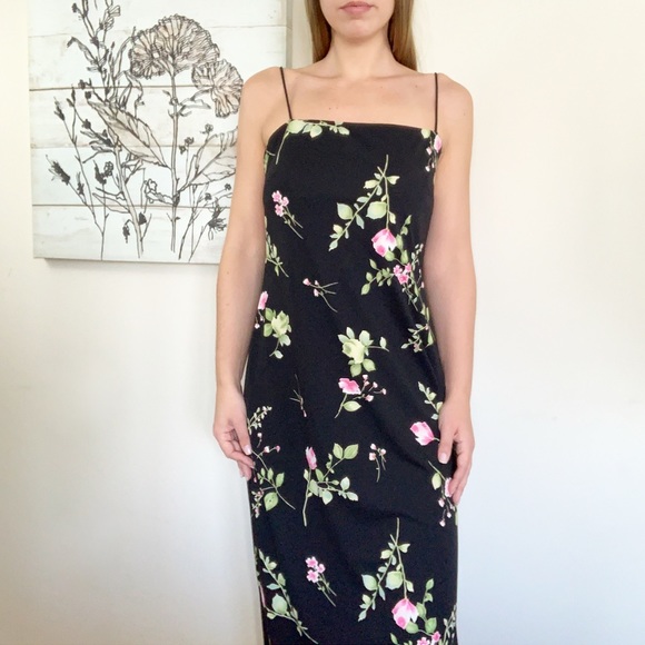 Rachel Kaye Floral Maxi Dress - Picture 8 of 8